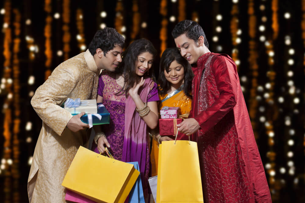 Ethnic on Sale!|last-minute flights to India from Canada