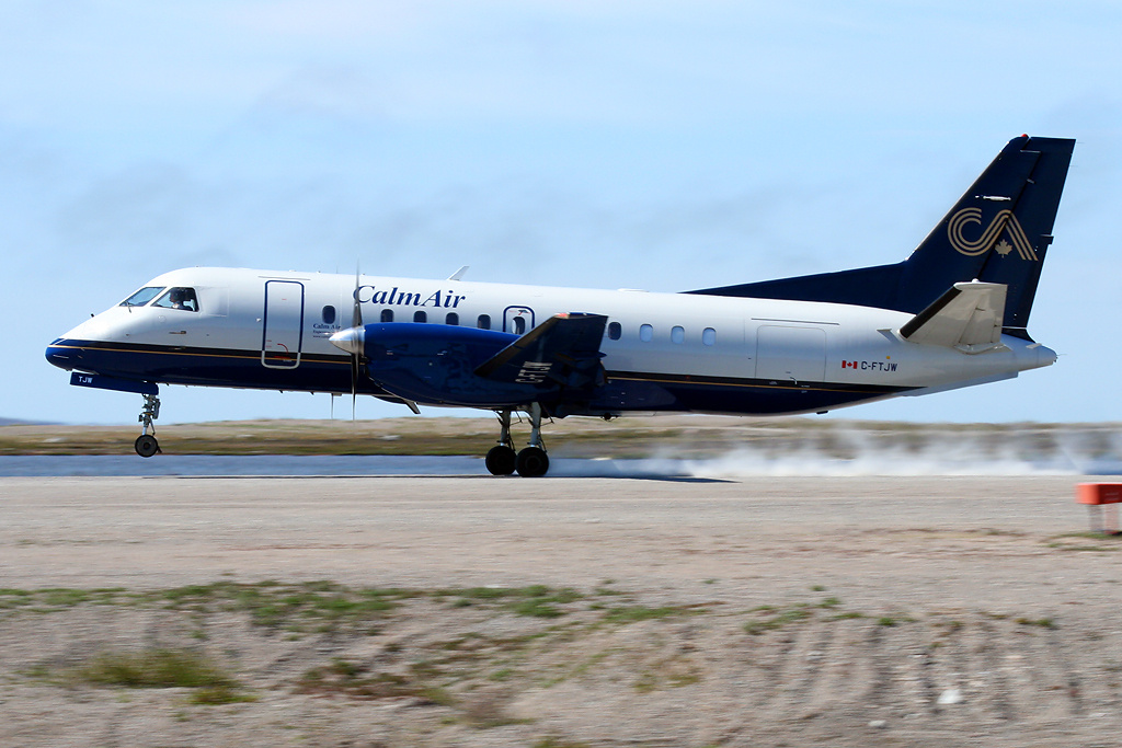 domestic flights Canada