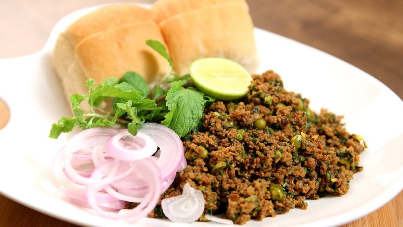 Keema Pav