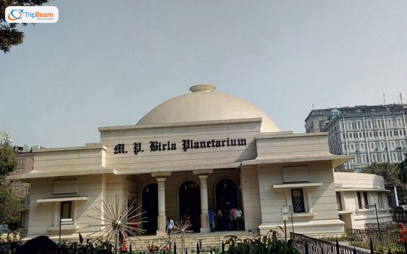 Peacefully explore the Birla Science Museum