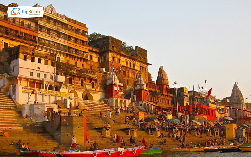 Witness the spiritual India Kashi is one of the flag bearers of the incredible India