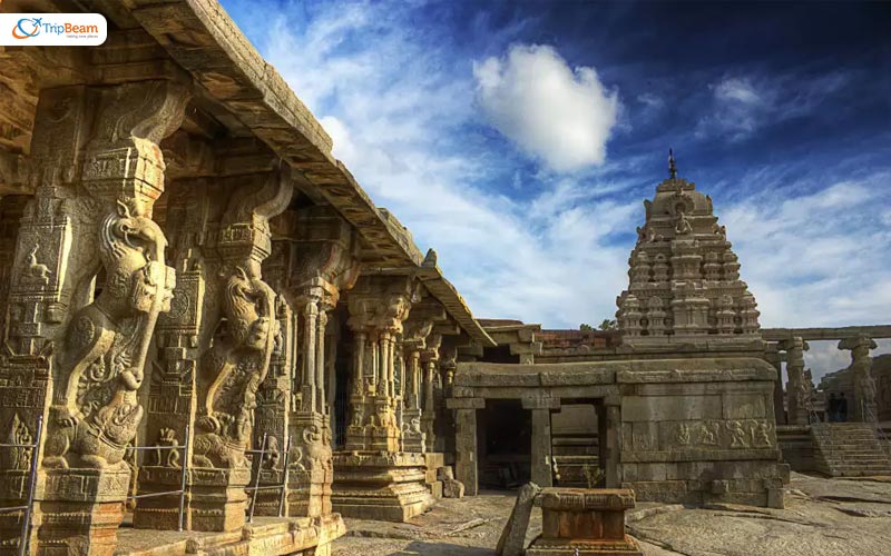 The renowned temples of Lepakshi