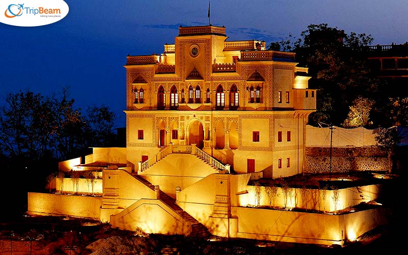 Ananda in the Himalayas